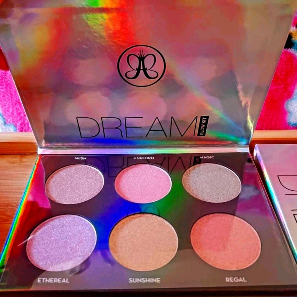 Anastasia Beverly Hills Dream Glow Kit